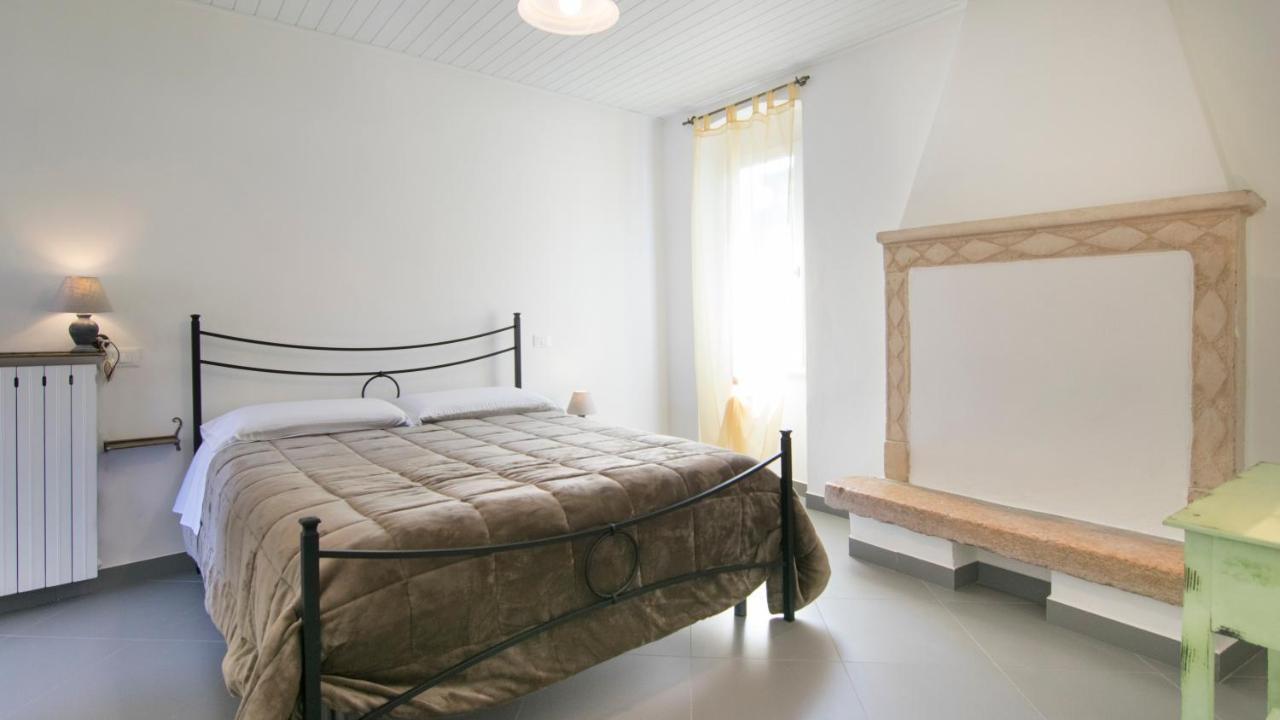 Fiori Sull'Acqua Apartments Peschiera del Garda Luaran gambar